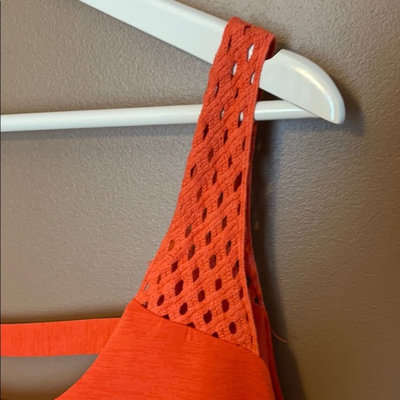 Orange camisole - Picture 2 of 2